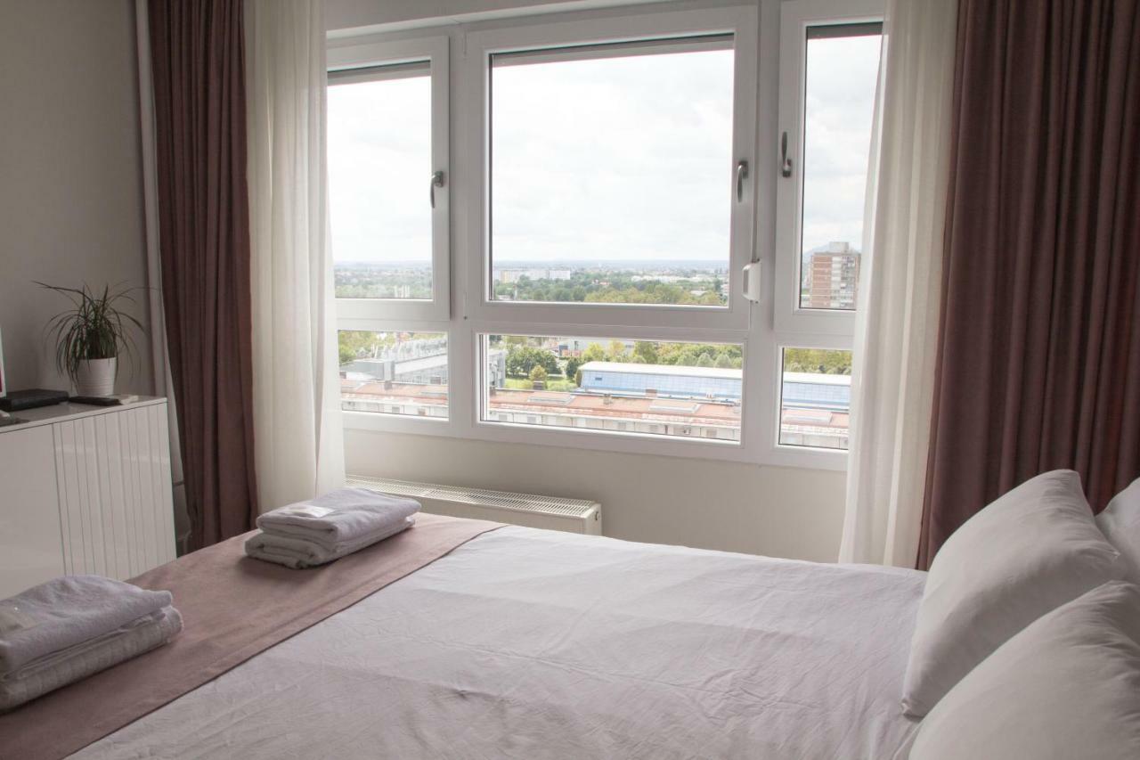 Penthouse “Sky 16” Studio Apartment Zagreb Dış mekan fotoğraf