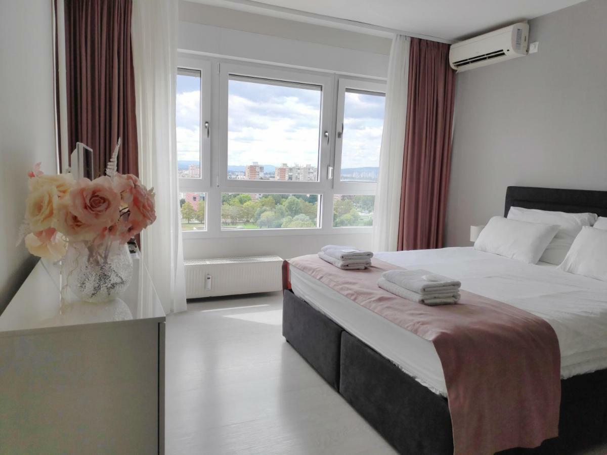 Penthouse “Sky 16” Studio Apartment Zagreb Dış mekan fotoğraf